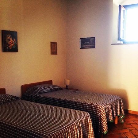 Santa Maria Della Pace Bed & Breakfast Montespertoli Luaran gambar
